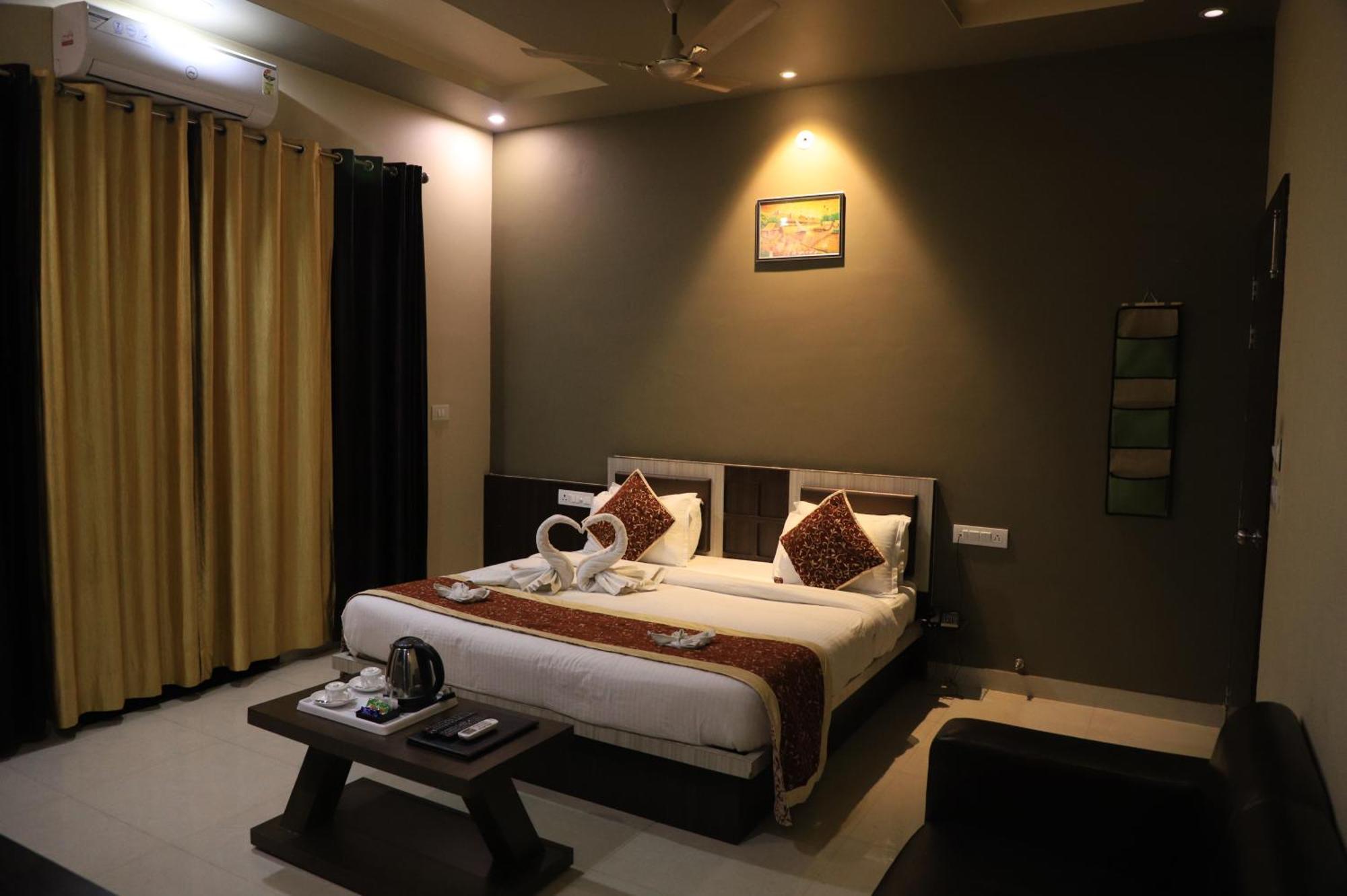 Hotel Pushkar Legacy Экстерьер фото
