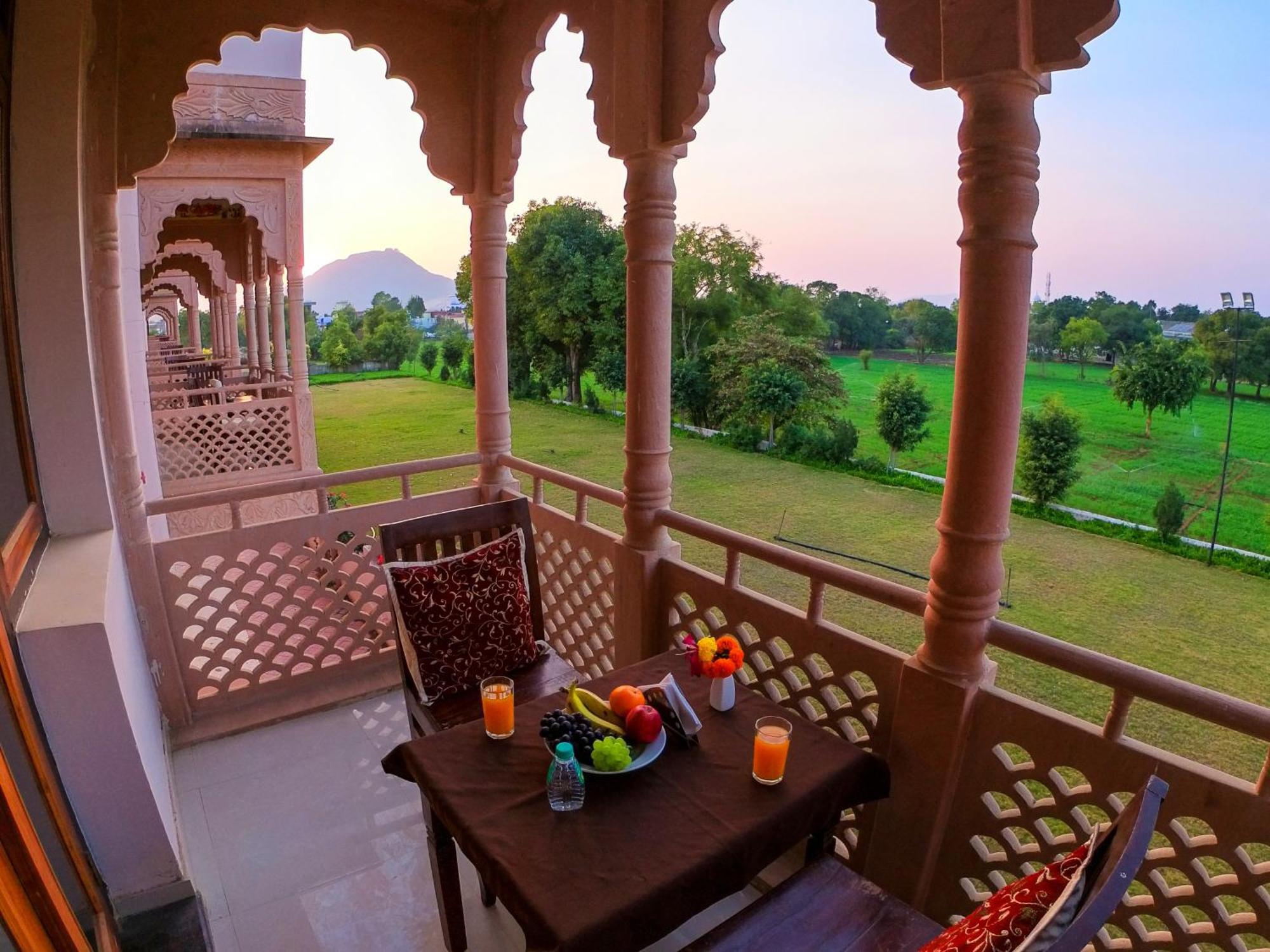 Hotel Pushkar Legacy Экстерьер фото