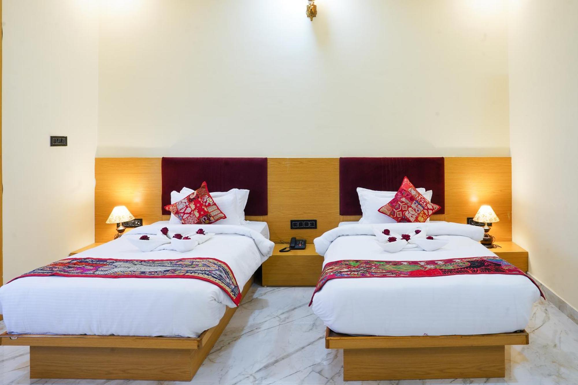 Hotel Pushkar Legacy Экстерьер фото